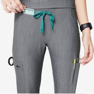 Figs M/T Kade Cargo Scrub Pants